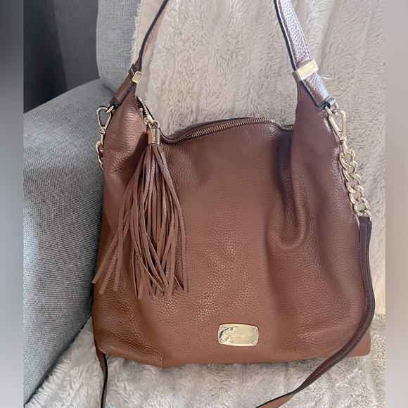 Michael Kors Purse - Picture 1 of 6